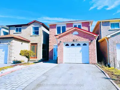 Detached in Markham