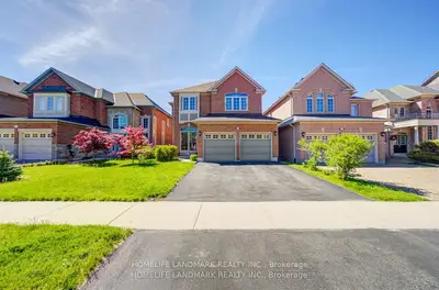89 Jefferson Forest Drive, Richmond Hill, On L4e 4j4