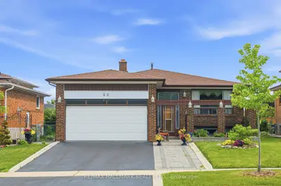 65 Oakhill Road, Vaughan, On L4l 2h2