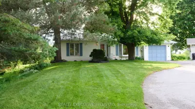 14 Butternut Court, New Tecumseth, On L0g 1w0