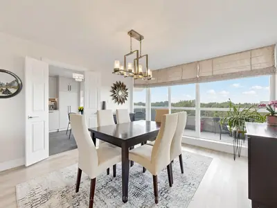 Condo Apartment in Markham