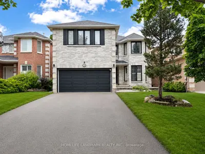 Detached in Vaughan