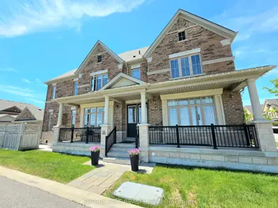 Att/Row/Townhouse in Markham