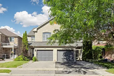 Semi-Detached in Vaughan