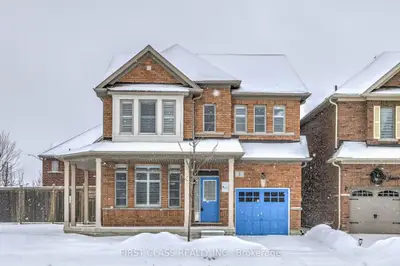 2 James Parrott Avenue, Markham, On L6e 0j9