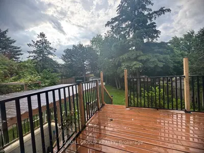 Detached in Aurora