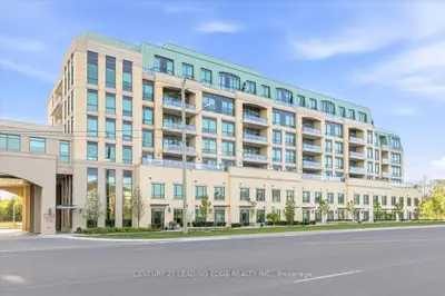 Condo Apartment in Whitchurch-Stouffville
