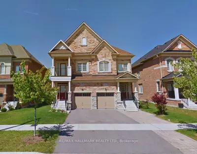 Semi-Detached in Vaughan