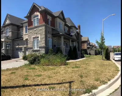 Att/Row/Townhouse in Vaughan