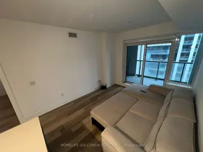 Condo Apartment in Markham
