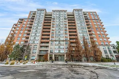 29 Northern Heights 606, Richmond Hill, On L4b 4l8