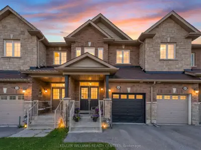 Att/Row/Townhouse in Georgina