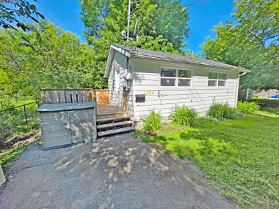 Detached in Georgina