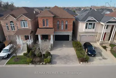 Detached in Vaughan