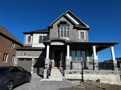 Detached in East Gwillimbury