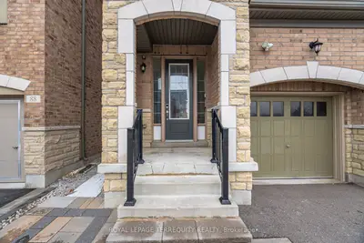 Detached in Vaughan
