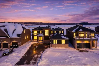 36 Felhazi Trail, Essa, On L3w 0a4