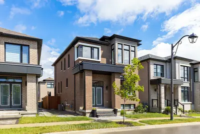 Detached in Markham