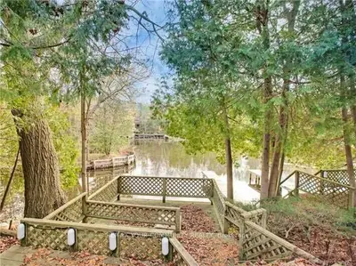 Detached in Georgina