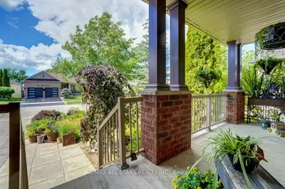 32 Oakside Drive, Uxbridge, On L9p 2a4