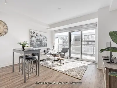 Condo Apartment in Innisfil