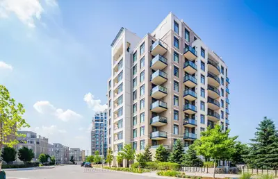 131 Upper Duke Crescent 412, Markham, On L6g 0c9