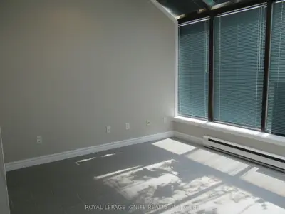 400 Creditstone Road 32, Vaughan, On L4k 3z3