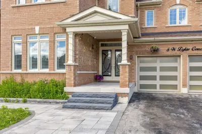 8 W. Dykie Court, Bradford West Gwillimbury, On L3z 0y1