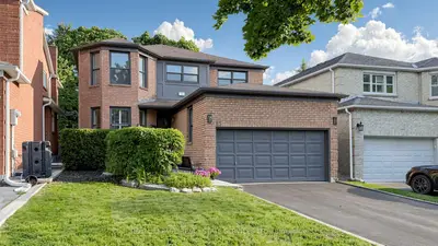 Detached in Vaughan