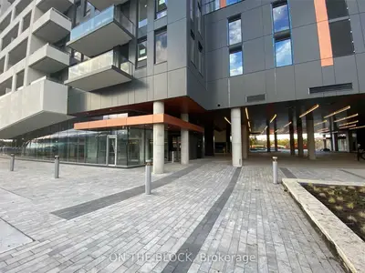 Condo Apartment in Markham