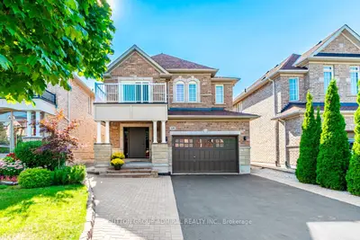 Detached in Vaughan