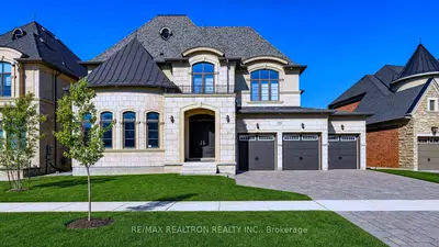 52 Rolling Green Court, Vaughan, On L4h 4k7
