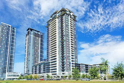 Condo Apartment in Markham