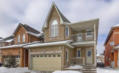 Detached in Richmond Hill