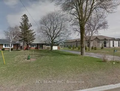 23471 Woodbine Avenue, Georgina, On L4p 3e9
