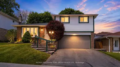 Detached in Bradford West Gwillimbury