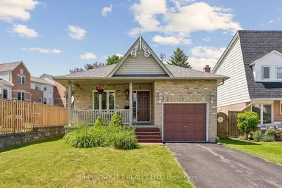 Detached in Newmarket