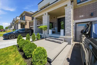 18 Ghent Drive, Vaughan, On L4h 4t8