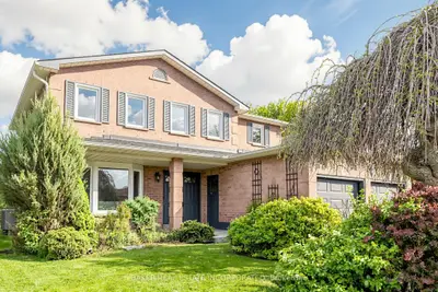 Detached in Newmarket