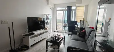 Condo Apartment in Richmond Hill