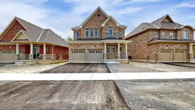 Detached in Georgina