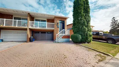 Semi-Detached in Vaughan