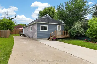Detached in Georgina