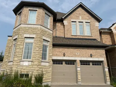 Detached in Aurora