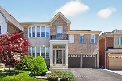 Detached in Richmond Hill