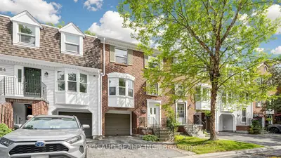 82 Confederation Way, Markham, On L3t 5r5