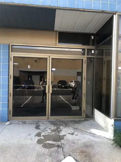 563 Edward Avenue 1, Richmond Hill, On L4c 9w7