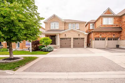 Detached in Whitchurch-Stouffville