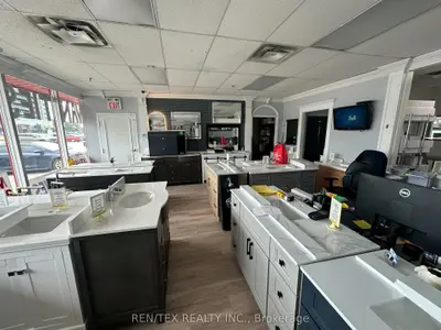 201 Millway Avenue 7 - Main Floor, Vaughan, On L4k 4k9