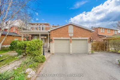 Detached in Vaughan